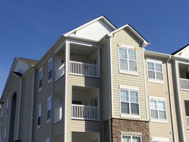 Building Photo - TOPSAIL LANDING