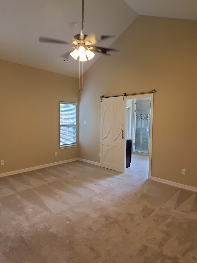 Building Photo - 4424 Windhaven Ln