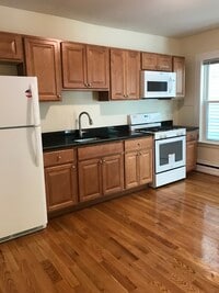 Building Photo - 6-8 Spaulding Street