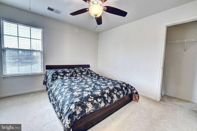 Building Photo - 110 Hunton Dr