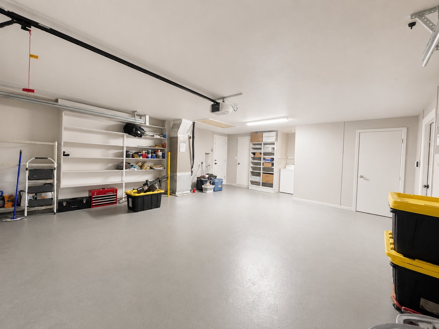 Building Photo - 7924 Halsey Dr