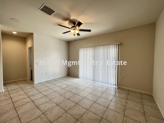Building Photo - Beautiful formal model home with 4 bedrooms, 2 baths &amp; 3 car garage!