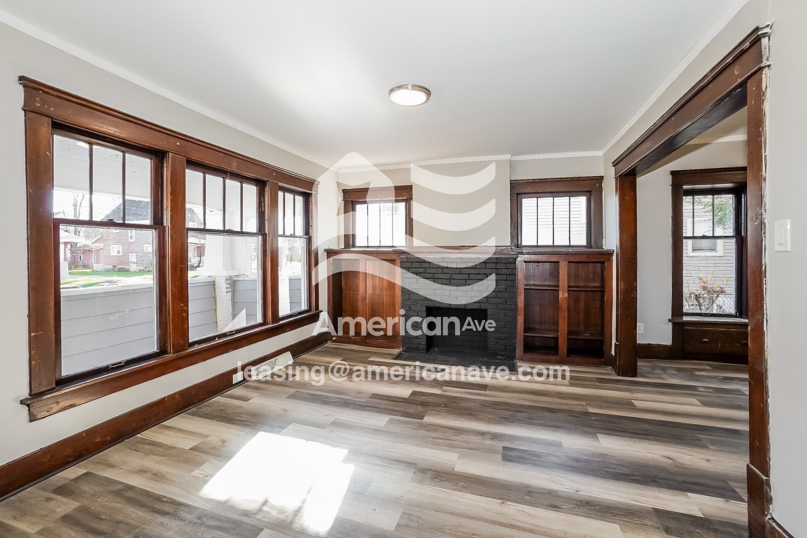 Building Photo - 724 Carlysle St