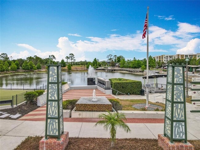 Building Photo - 473 Oviedo Blvd