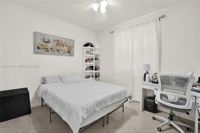 Building Photo - 20765 SW 89th Ave