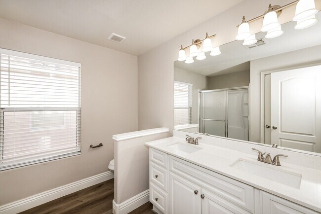 Building Photo - 7450 Easingwold Dr