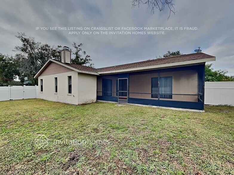 Building Photo - 2297 Cork Oak St E