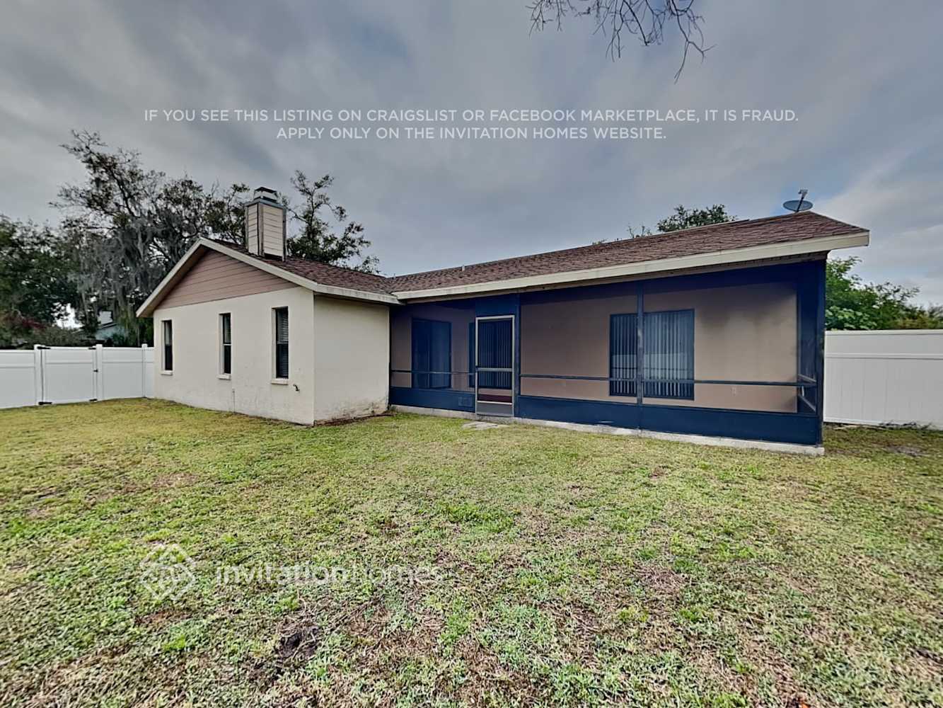 Building Photo - 2297 Cork Oak St E