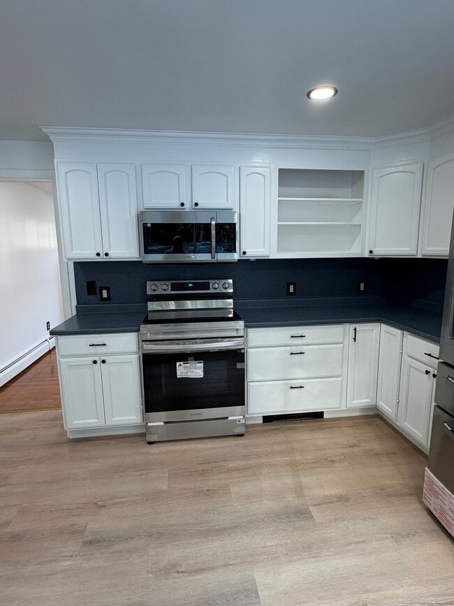 Building Photo - 29 Blueberry Hill Rd