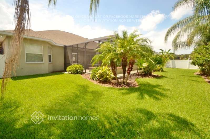 Building Photo - 1103 Carriage Park Dr