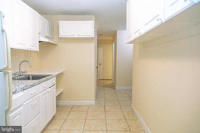 Building Photo - 7029 Onyx Ct