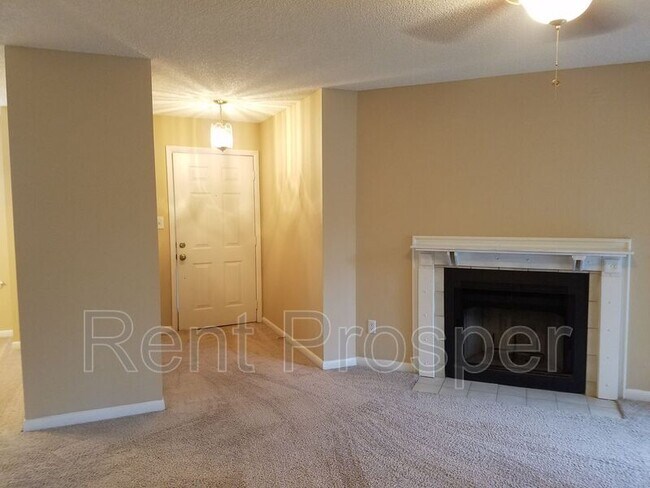 Building Photo - 3729 S Lake Orlando Pkwy