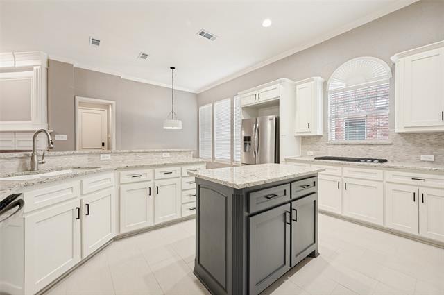 Building Photo - 1206 Quinlan Dr
