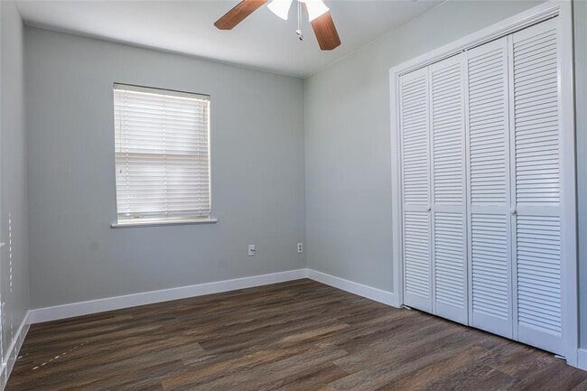 Building Photo - 9014 Slayton Dr