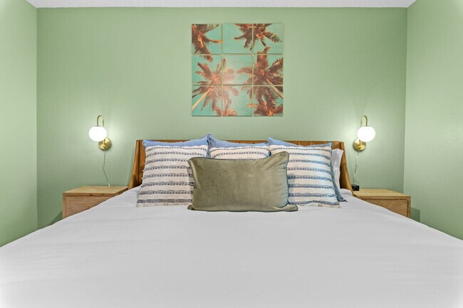 Building Photo - 11312 112th St N