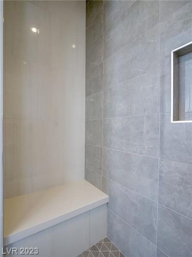 Building Photo - BEAUTIFUL 4BEDROOM HOME IN CADENCE