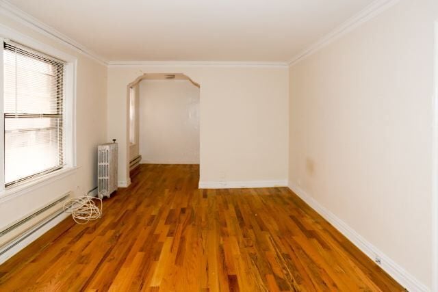 Building Photo - 533 W Roscoe St