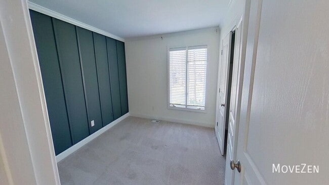 Building Photo - 4408 Wingate Dr