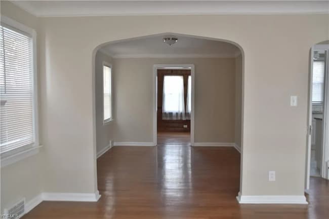 Building Photo - 3719 Riedham Rd