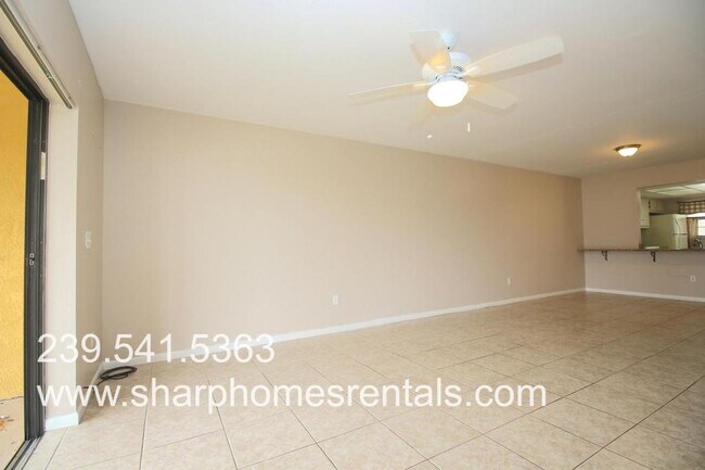 Building Photo - 4516 SW 10th Ave