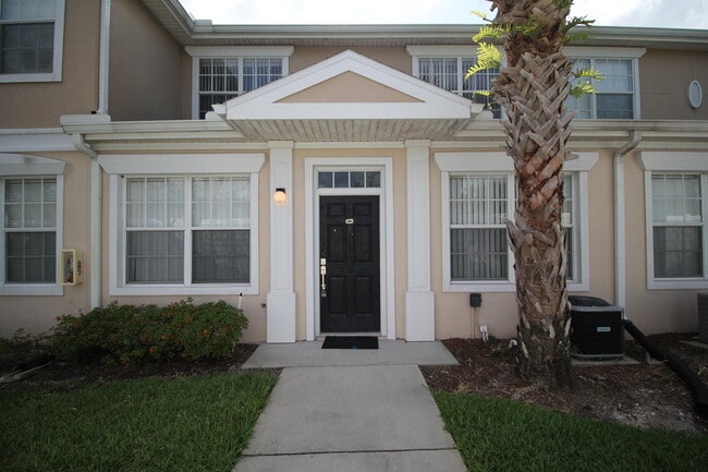 Primary Photo - 105 Turpial Way