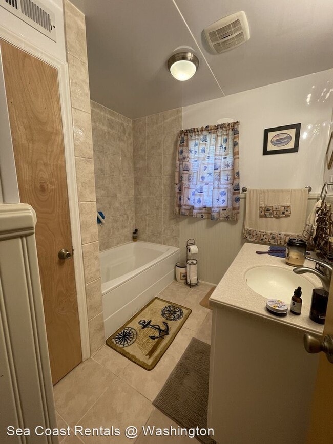 Building Photo - 3 br, 2 bath House - 690 W Mill Pond Rd.