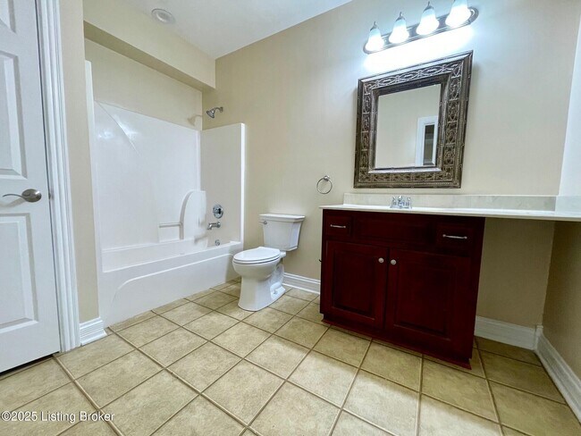 Building Photo - 3234 Ridge Brook Cir