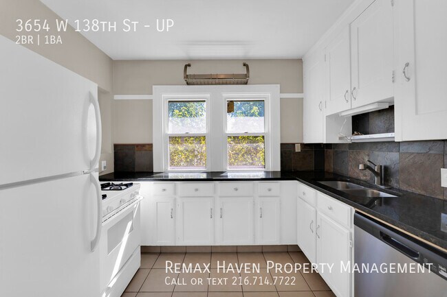 Building Photo - 3654 W 138th St