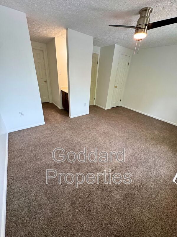 Building Photo - 1353 E Spring Meadow Ct