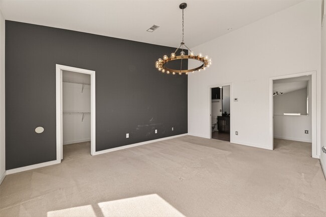 Building Photo - 405 Meadow St