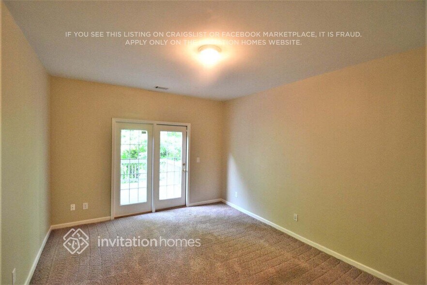 Building Photo - 5556 Jamerson Dr