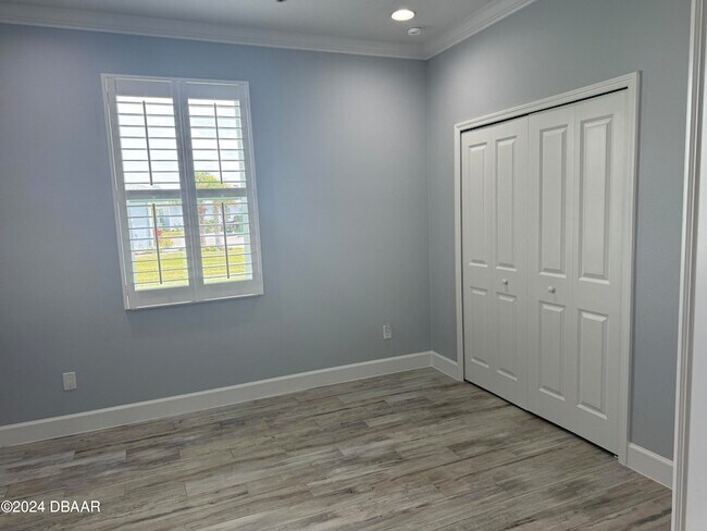 Building Photo - 432 Good Life Wy