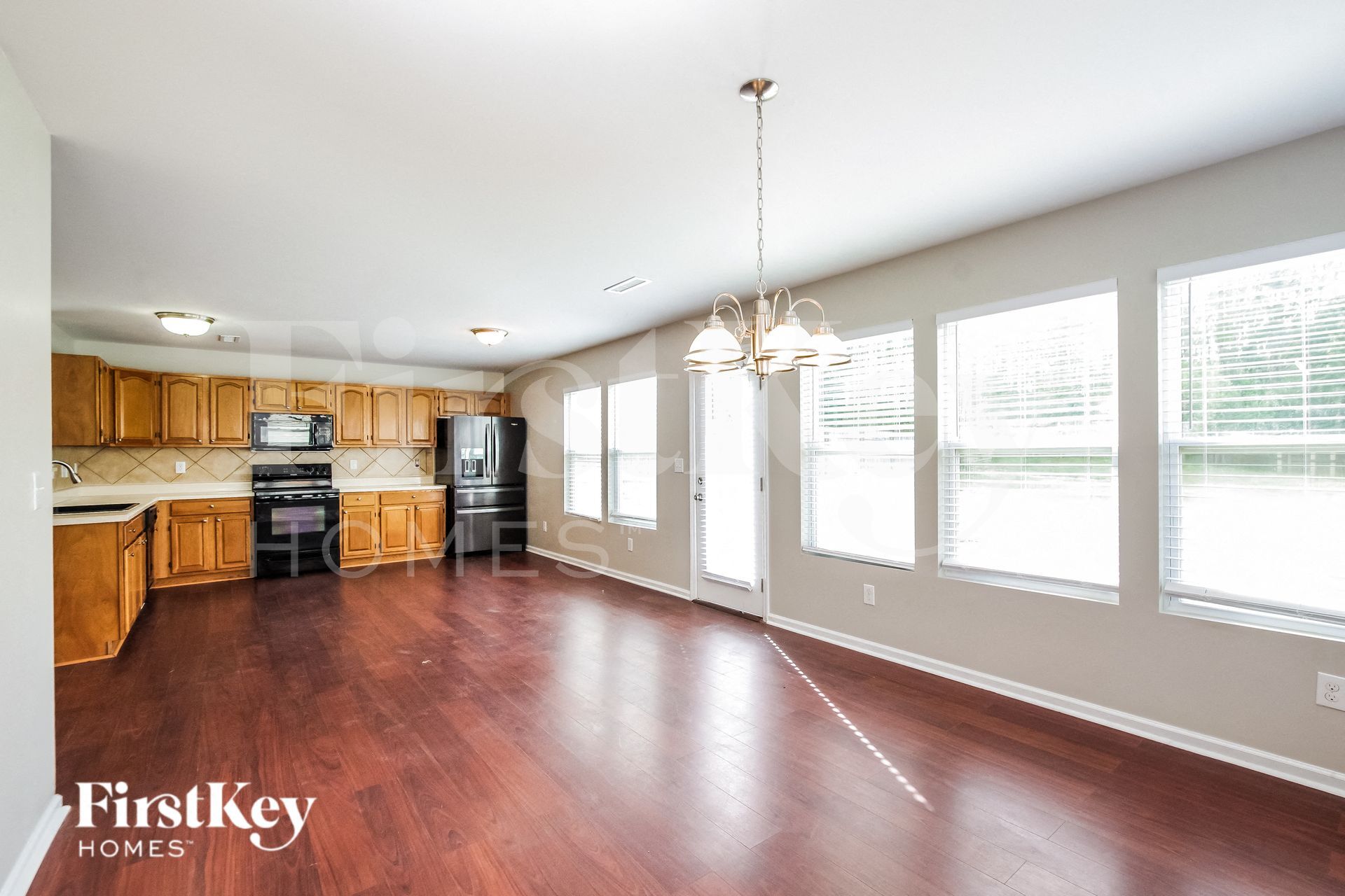 Building Photo - 1425 Logan Patrick Court