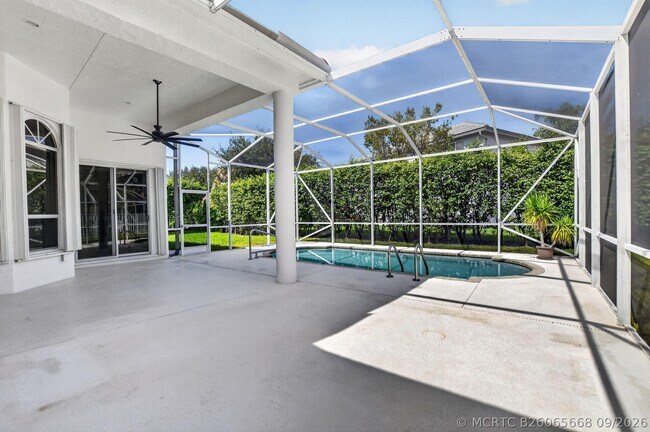 Building Photo - 10031 Lexington Estates Blvd