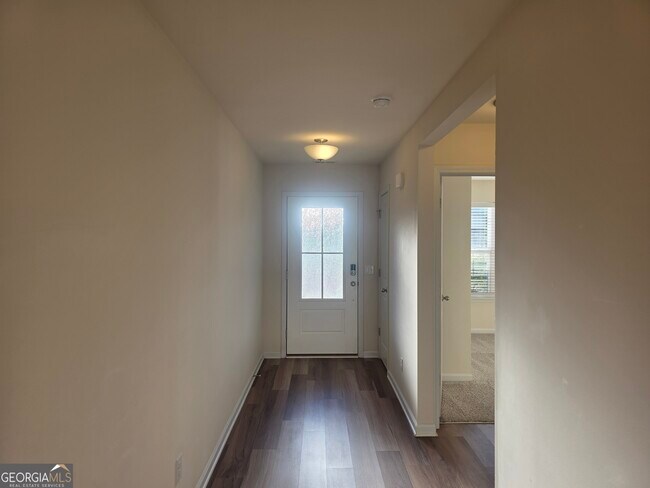 Building Photo - 234 Bellflower Cir