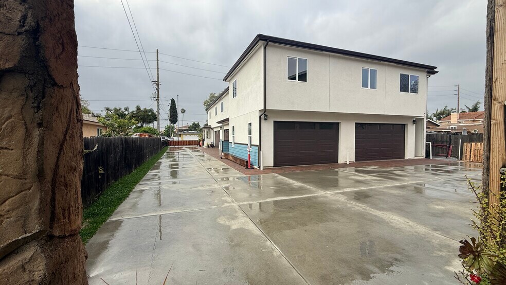 Building Photo - 4107 Clara St