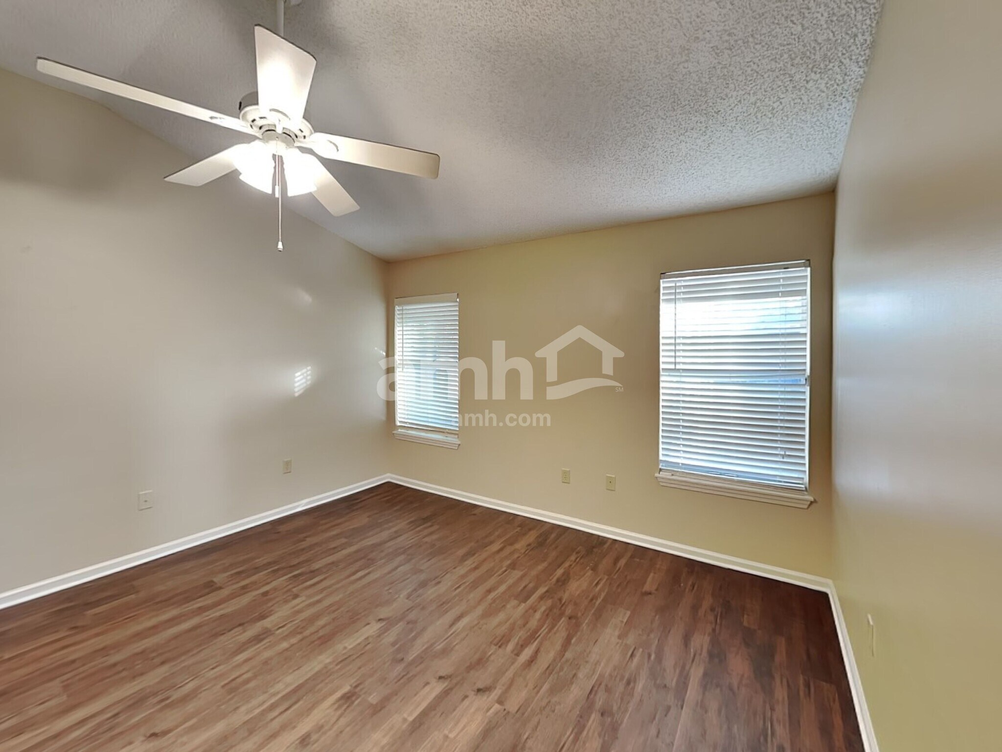 Building Photo - 2708 Secret Harbor Dr