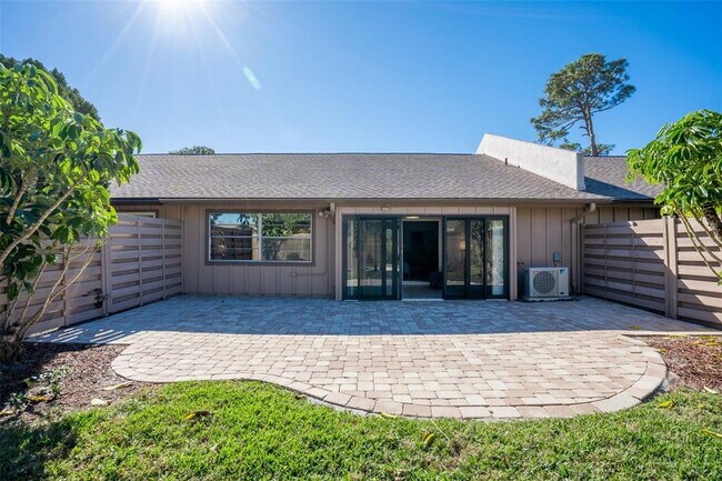 Building Photo - 5640 Westwind Ln