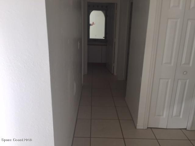 Building Photo - 511 Jewell St SE