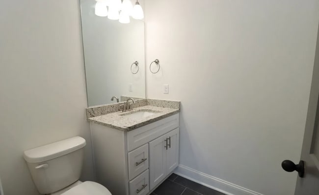 Building Photo - Pre-Leasing for the 26-27 School Year! Brand New Duplex In The Sought After Rosewood Columbia Are...