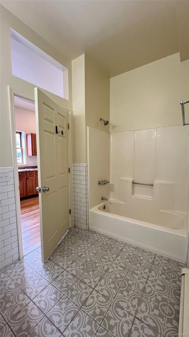 Building Photo - 74 North St