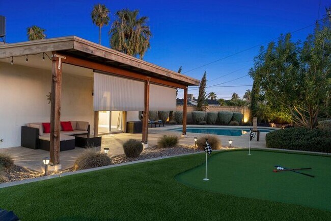 Building Photo - UN-FURNISHED!! 3 Bedroom/ 2Bath in Heart of Scottsdale!!