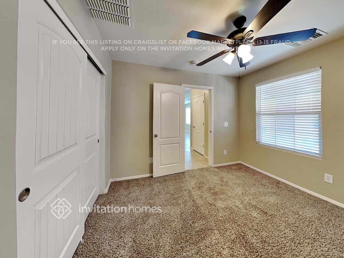 Building Photo - 3539 E Erie St