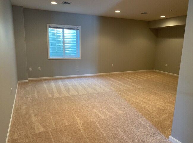 Building Photo - 2773 Monticello Ln