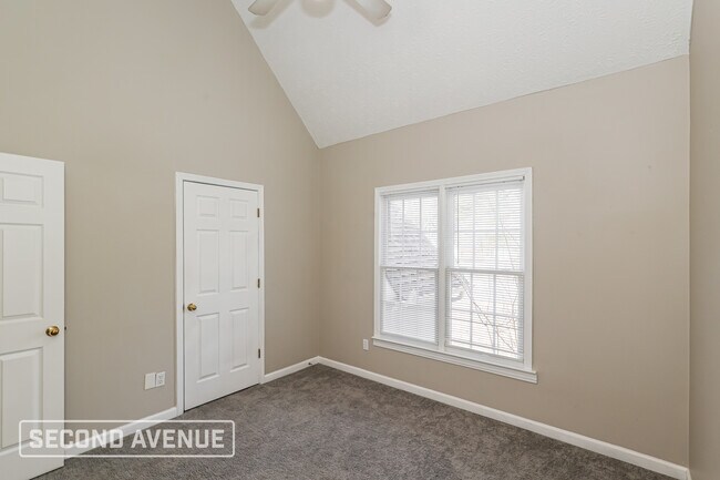 Building Photo - 269 Yorkshire Pl