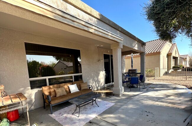 Building Photo - 15847 W Bridgewood Dr