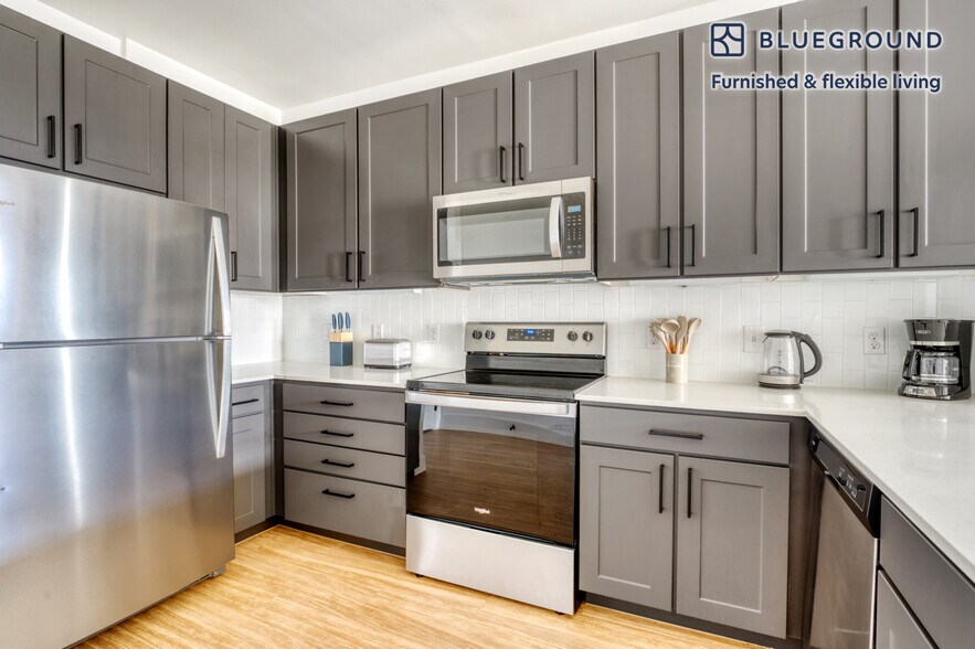 Building Photo - 1401 Art Dilly Dr.