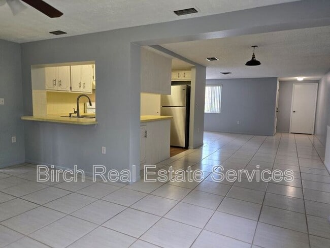 Building Photo - 12304 Hounds Tooth Ln