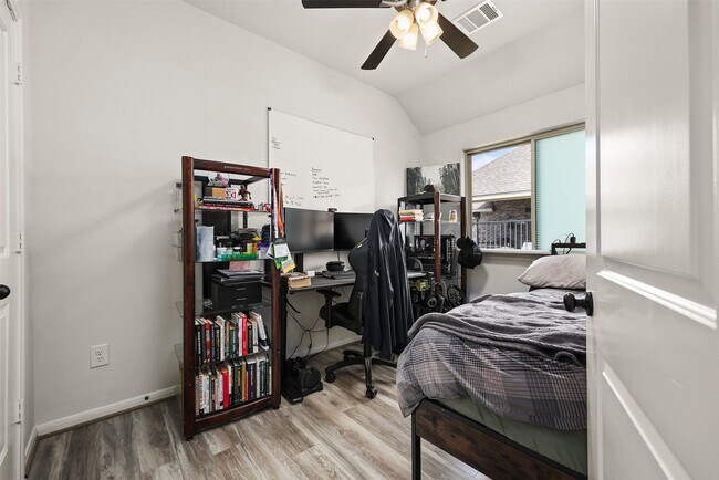 Building Photo - 2405 Arbor Edge Crossing