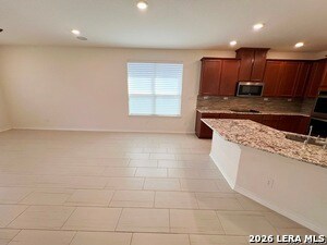 Building Photo - 2118 Themis Wy